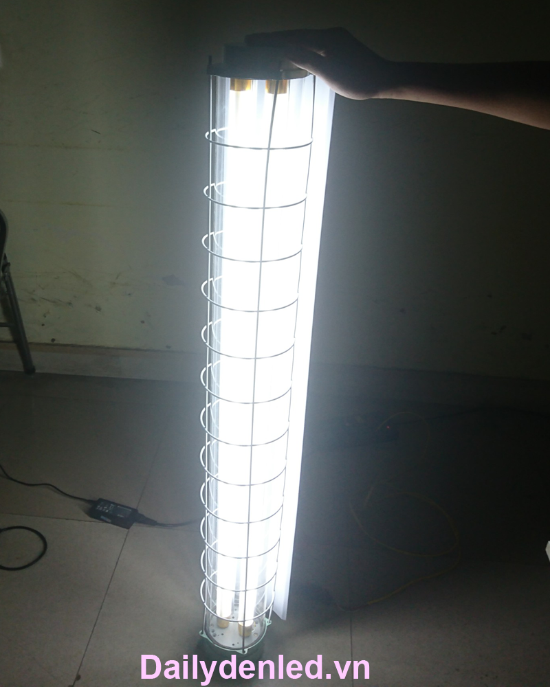 Đèn chống cháy nổ 1m2- Địa chỉ mua hàng uy tín nhất Hà Nội